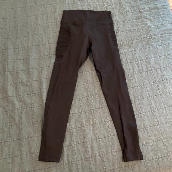 Cheri Fit Black Level Up Mesh Leggings - Picture 4 of 5